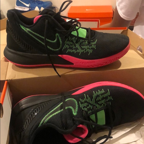 kyrie flytrap 2 pink